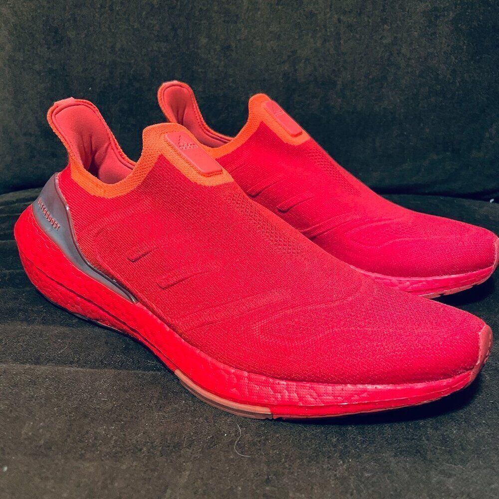 NEW Adidas Ultraboost 22 Vivid Red Turbo Mens 11 US 10.5 UK 45 1/3 EUR Uncaged